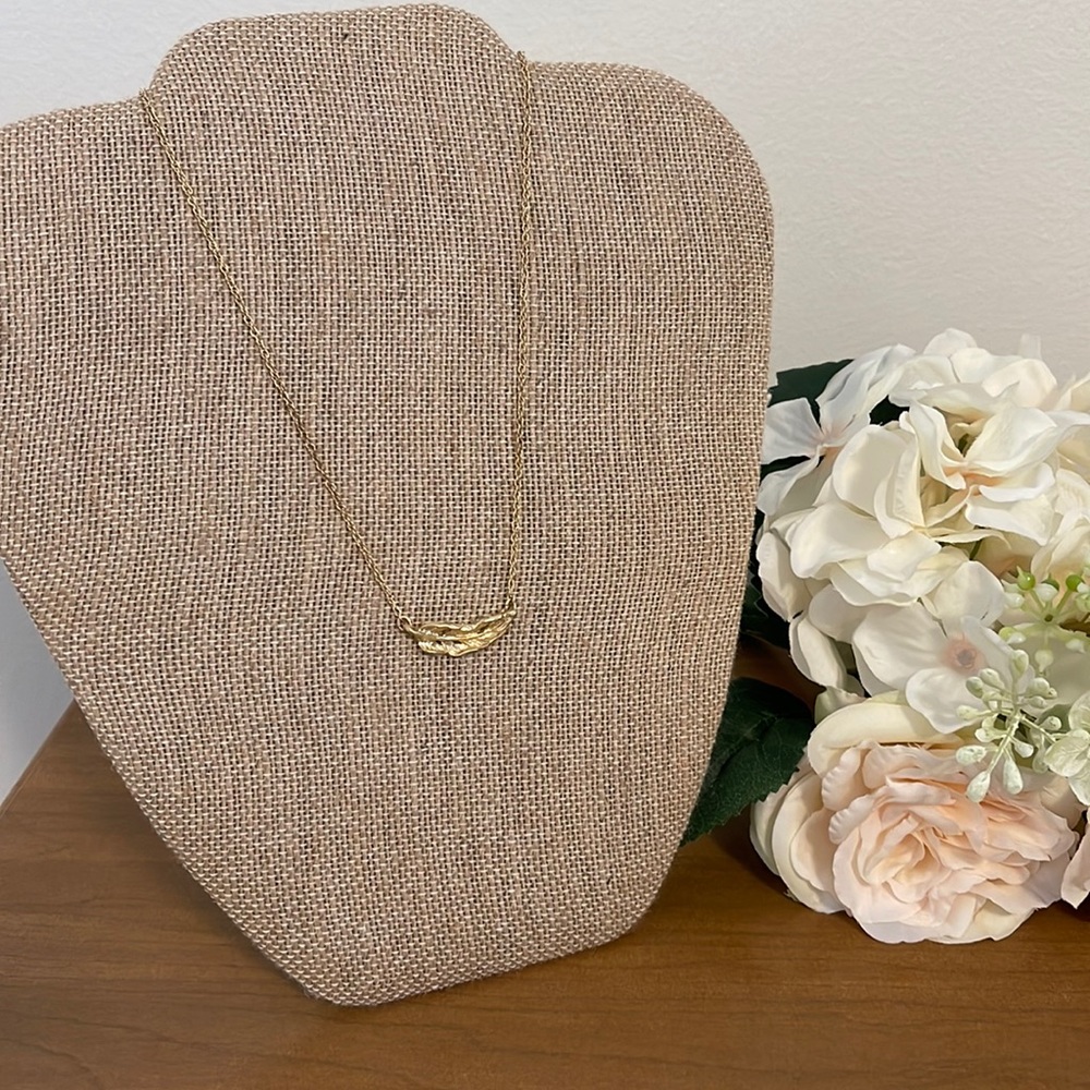 Feather necklace